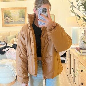 Lioness Oversized Leather Puffer